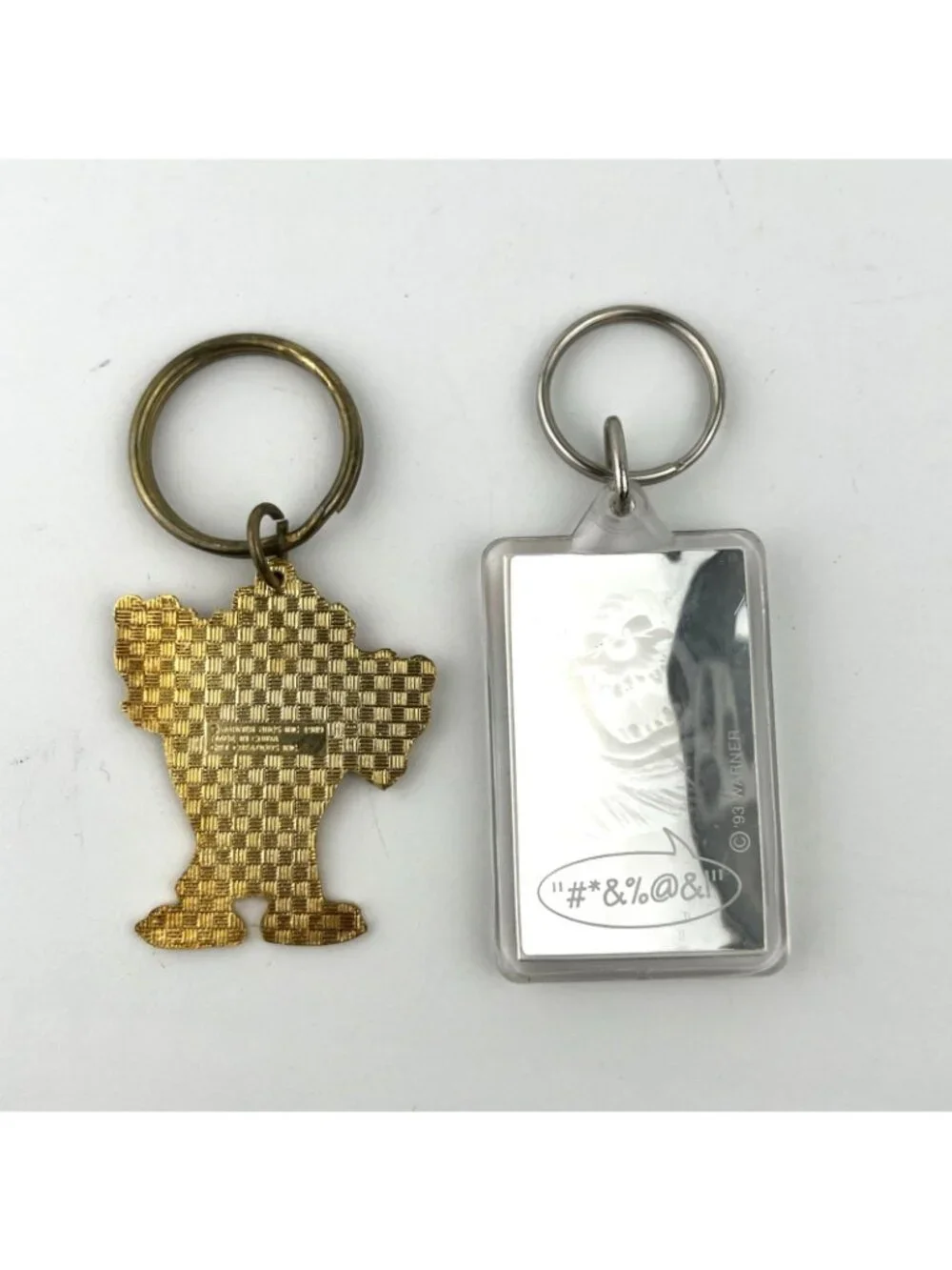 2 Vtg Taz Tazmanian Devil Looney Tunes Warner Brothers  Keychains 1989 and 1993